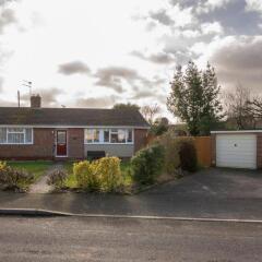 3 Bed Renovated Bungalow - 3 car or RV pkg - Garden in Southampton, United Kingdom from 327$, photos, reviews - zenhotels.com photo 9