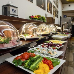 EA Hotel Rokoko - Bild 13