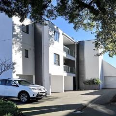 Carlton Villa 3