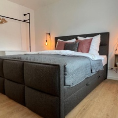 VonMos Balkon Apartment - Bild 1