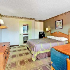 Red Carpet Inn & Suites thumbnail 19