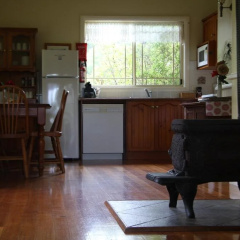 Telegraph Retreat thumbnail 11