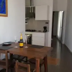 The Sky Attic Apartment thumbnail 5
