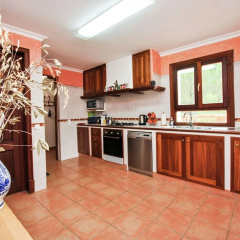 Spacious Mansion in Alaró With Swimming Pool - Bild 19