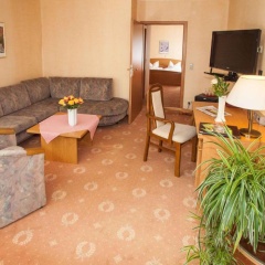 Hahnenkleer Hof - Bild 1