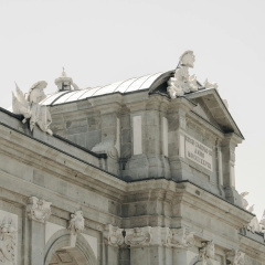 Hospes Puerta de Alcalá, a Member of Design Hotels - Bild 1