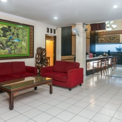 Bakungsari Hotel - Bild 1