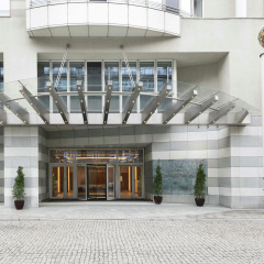 Sheraton Grand Warsaw - Bild 1