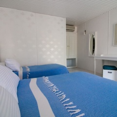 Blue & White Hotel - Bild 4