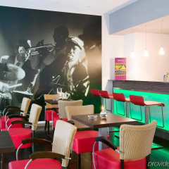 ibis Styles Hamburg Alster City - Bild 16