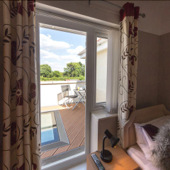 Wyngate Guest House thumbnail 1