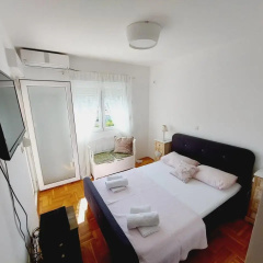 Sweet Apartment thumbnail 1