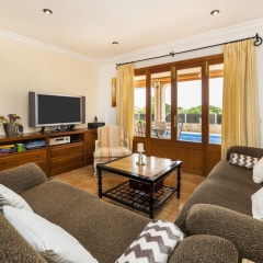 Villa With Pool and sea Views - Bild 3