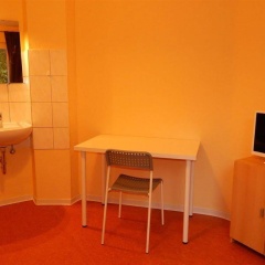 Home at Friends - Bild 3