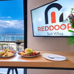 Reddoors Suites Sea View - Bild 11