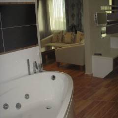 Edis Premier Hotel - Bild 9