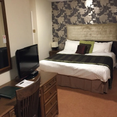 Red Lion Hotel thumbnail 6