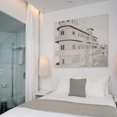 Gordon Hotel & Lounge thumbnail 5