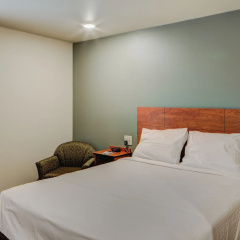 WoodSpring Suites Columbus NE I-270 Airport thumbnail 7