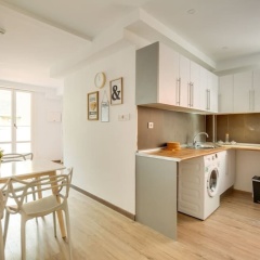 Wonderful Renovated 1 Bed With Terrace - Bild 12