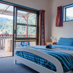 Te Hui House thumbnail 17