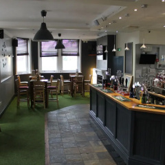 The Red lion thumbnail 24