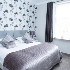 26 The Crescent - Guest House thumbnail 2