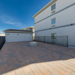 Spark by Hilton Midland South thumbnail 26