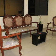 Terracota Corner Room thumbnail 11