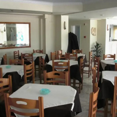Laganas Holidays Hotel thumbnail 19