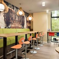Super 8 by Wyndham Freiburg - Bild 21
