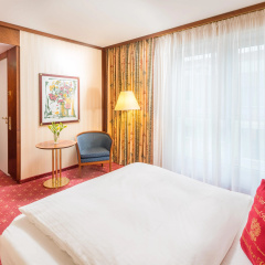 Best Western Premier Grand Hotel Russischer Hof - Bild 3