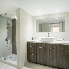 DoubleTree by Hilton Grand Hotel Biscayne Bay - Bild 8