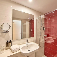 Universal Hotel Perla - Bild 11