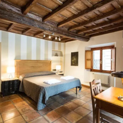 Habitat's Campo di Fiori Apartments thumbnail 5