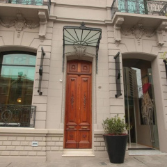 Yrigoyen 111 Hotel thumbnail 2