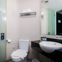 Loft Legian Hotel - Bild 8