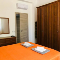 Eco-friendly Holiday Apartment Marina di Ragusa apt "il Gufo" thumbnail 2