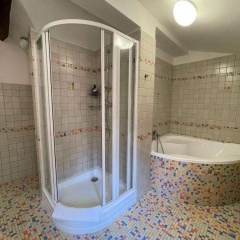 White Swan Boutique Apartments - Bild 9