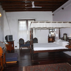 The Old Courtyard Hotel thumbnail 43