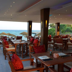 Adams Beach Hotel & Spa thumbnail 41