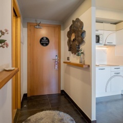 On Suites Sevilla Apartments designed for adults - Bild 5