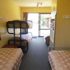 Hanmer Backpackers thumbnail 4