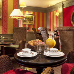 Hotel Chambiges Elysées - Bild 12