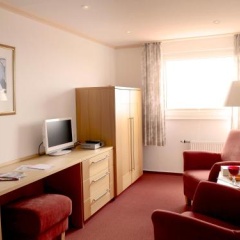 Hotel-Pension Peterhof - Bild 1