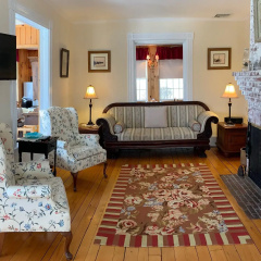 Blue Shutters Inn thumbnail 3
