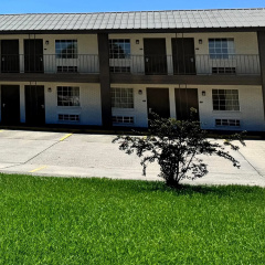 Super 8 by Wyndham Picayune thumbnail 6