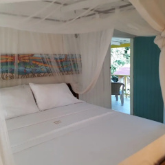 Yellow Home Casa Baja thumbnail 22