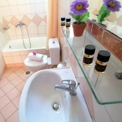 Mariliana Hotel thumbnail 8