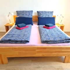 Burgunder helle und geräumige Ferienwohnung - Bild 4
